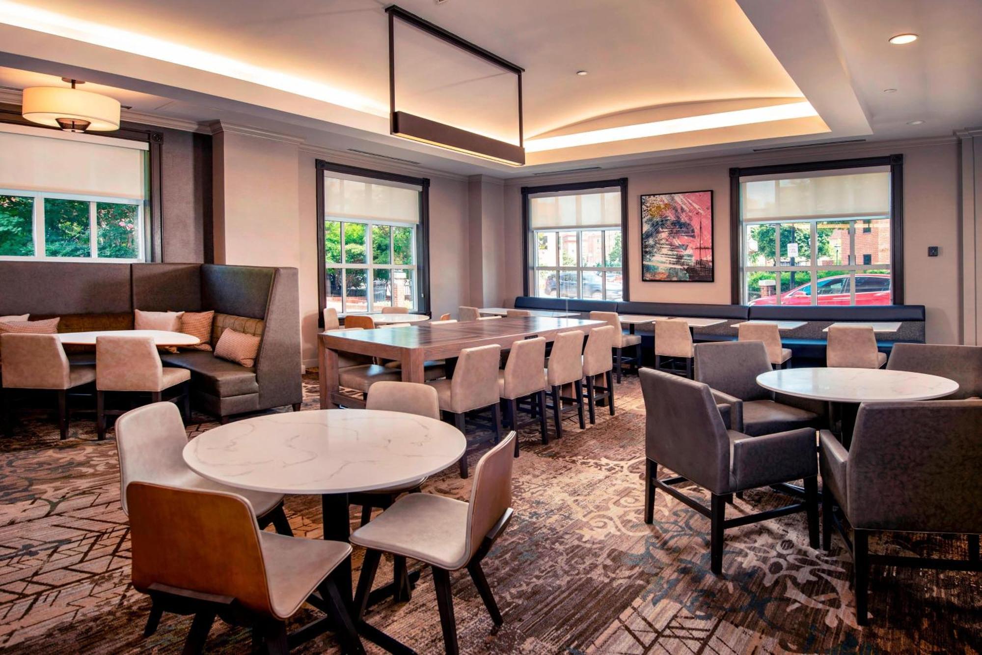 Residence Inn Alexandria Old Town/Duke Street Extérieur photo