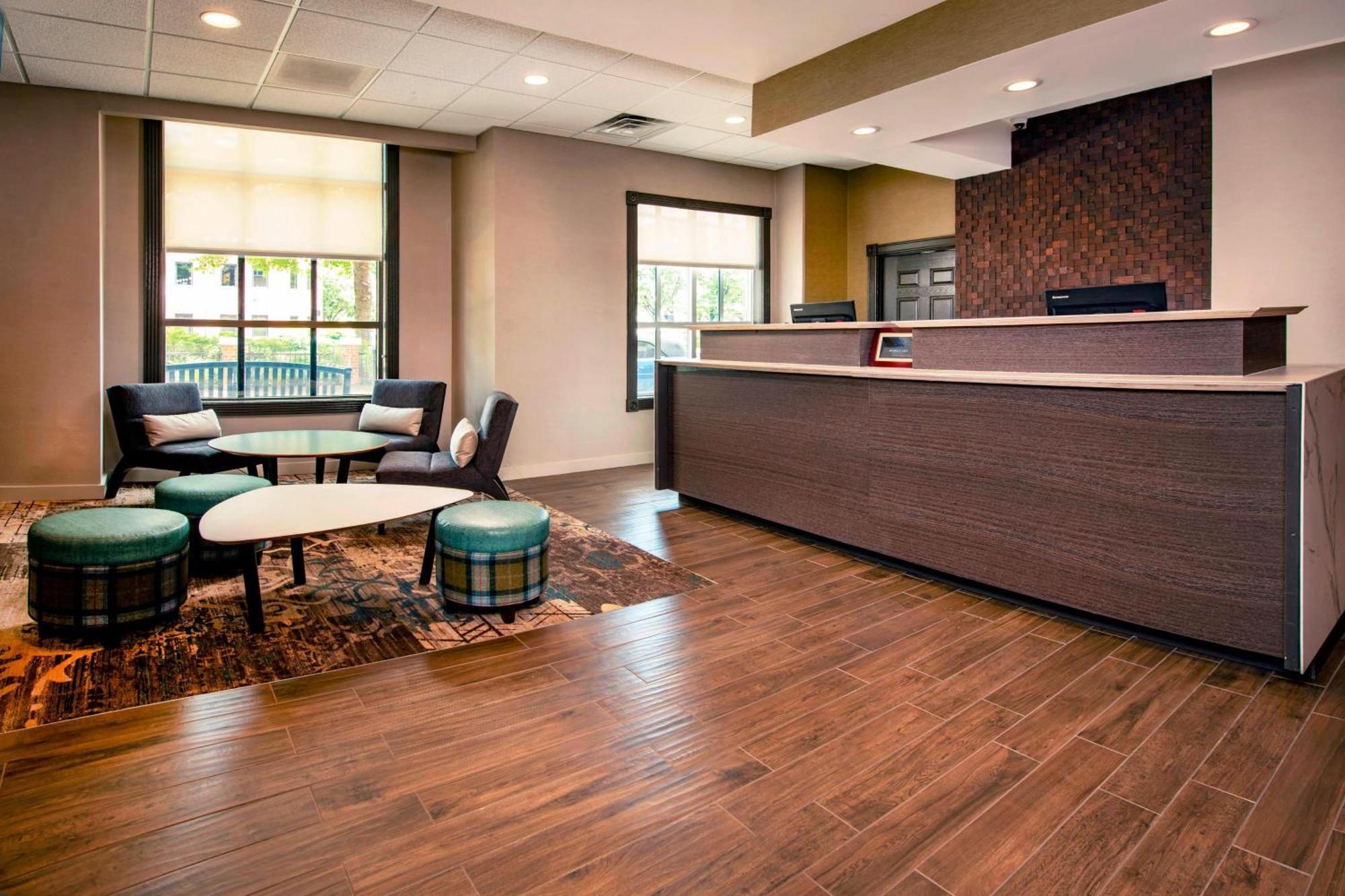 Residence Inn Alexandria Old Town/Duke Street Extérieur photo